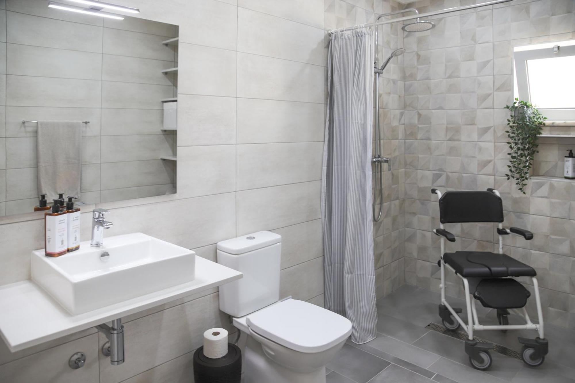 Villa Eltael - Miguel House - Warm Pool Until 1 November - Facilities For Disabled Guests Manta Rota Exterior photo